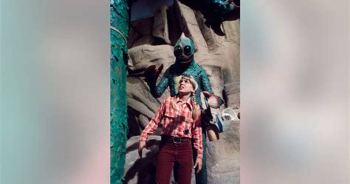 Original ‘Land of the Lost’ Child Star Kathy Coleman Snubbed at Movie Premiere