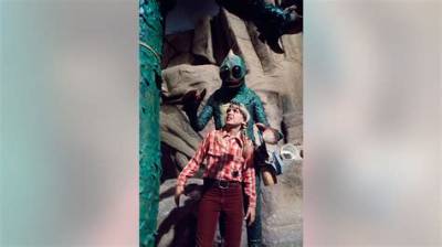 Original ‘Land of the Lost’ Child Star Kathy Coleman Snubbed at Movie Premiere