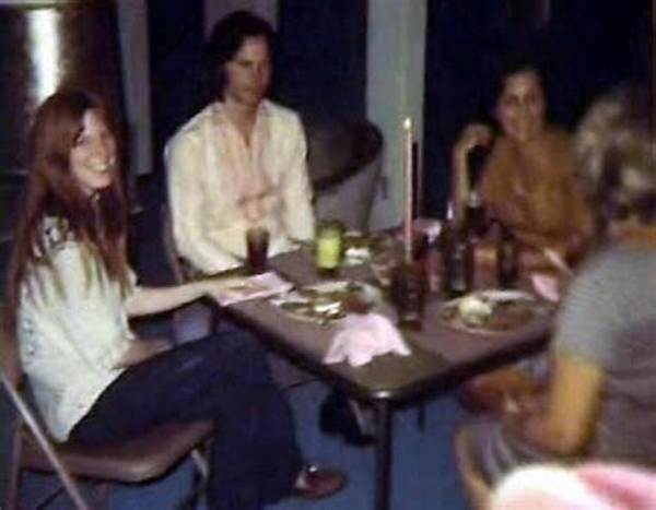 Pamela Courson - Trivia, Family, Bio