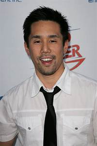 Parry Shen Height, Weight, Net Worth, Age, Birthday, Wikipedia, Who, Nationality, Biography