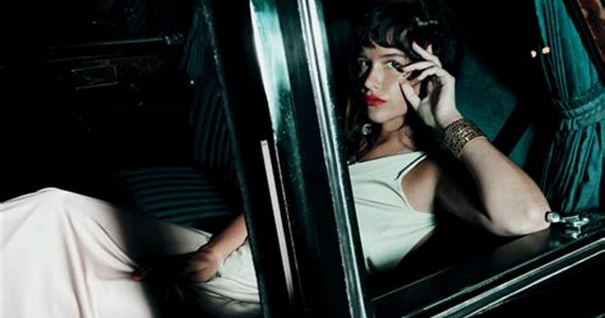 Paz De La Huerta’s Agent Provocateur Ad Campaign: Sleazy Hot or Just Gross?
