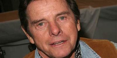 Peter Brown (Tv Actor) - Trivia, Family, Bio