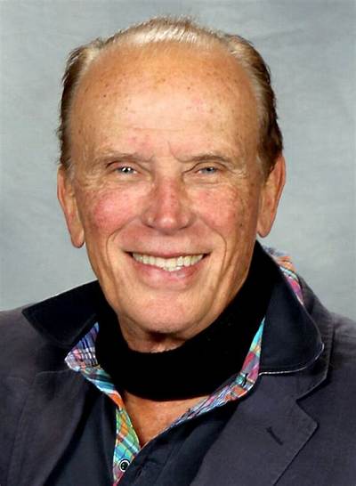 Peter Weller Bio (Wiki)