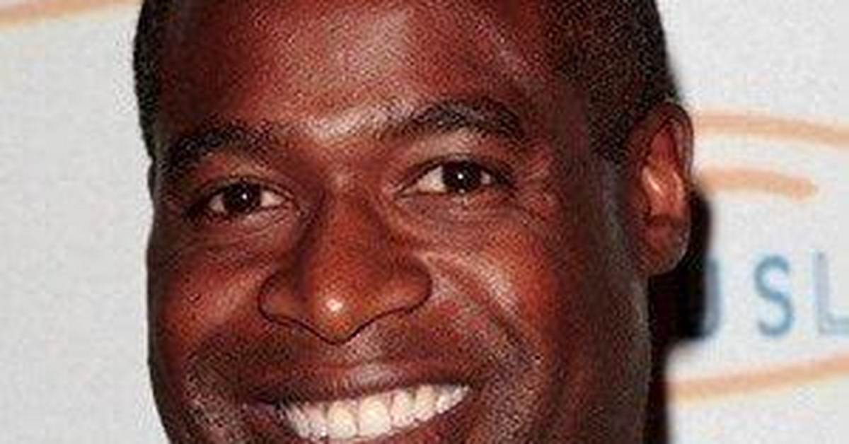 Phill Lewis - Age, Family, Bio