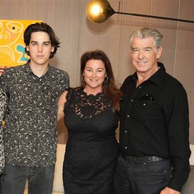 Pierce Brosnan - Age, Family, Bio