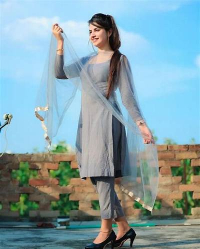 Piyanka Mongia Height, Weight, Net Worth, Age, Birthday, Wikipedia, Who, Nationality, Biography