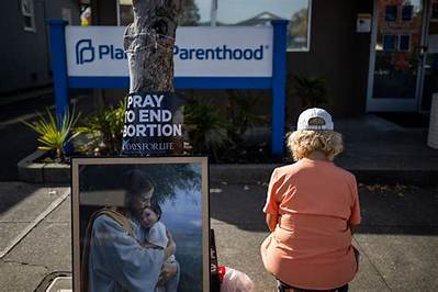 Planned Parenthood: ‘Blonde’ Contributes to ‘Anti-Abortion Propaganda’