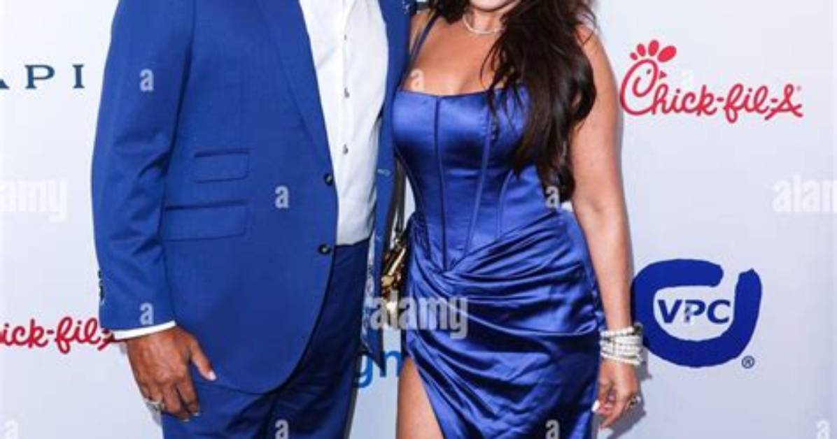 Rebecca Villalobos Bio (Wiki)