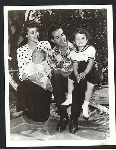 Ricardo Montalban - Trivia, Family, Bio