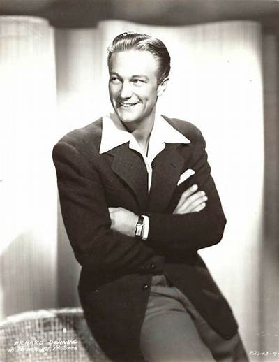 Richard Denning Net Worth - Wiki, Age, Weight and Height, Relationships, Family, and More