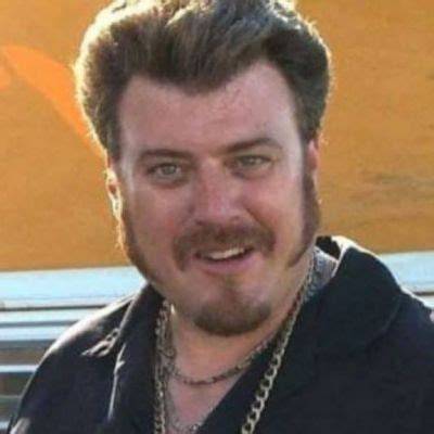 Robb Wells - Age, Family, Bio