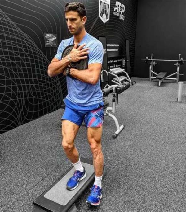 Robert Farah Height, Weight, Net Worth, Age, Birthday, Wikipedia, Who, Nationality, Biography