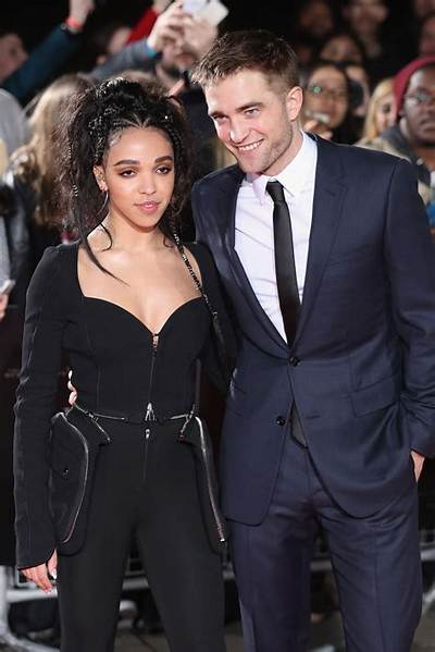 Robert Pattinson & Fka Twigs Are ‘Fizzling Out’, He Might Be with Katy Perry Now