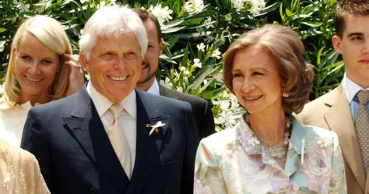 Robert Warren Miller - Age, Family, Bio