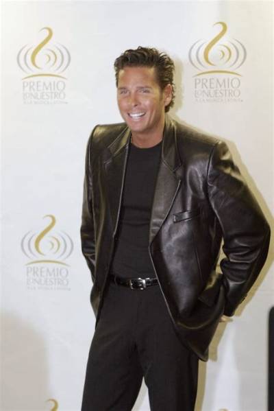 Roberto Palazuelos Net Worth - Wiki, Age, Weight and Height, Relationships, Family, and More