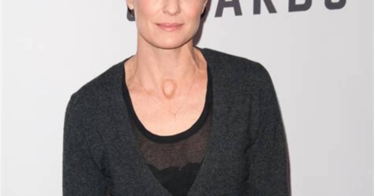 Robin Wright Shows off Her Super-Short Pixie Cut: Really Cute or Not So Much?