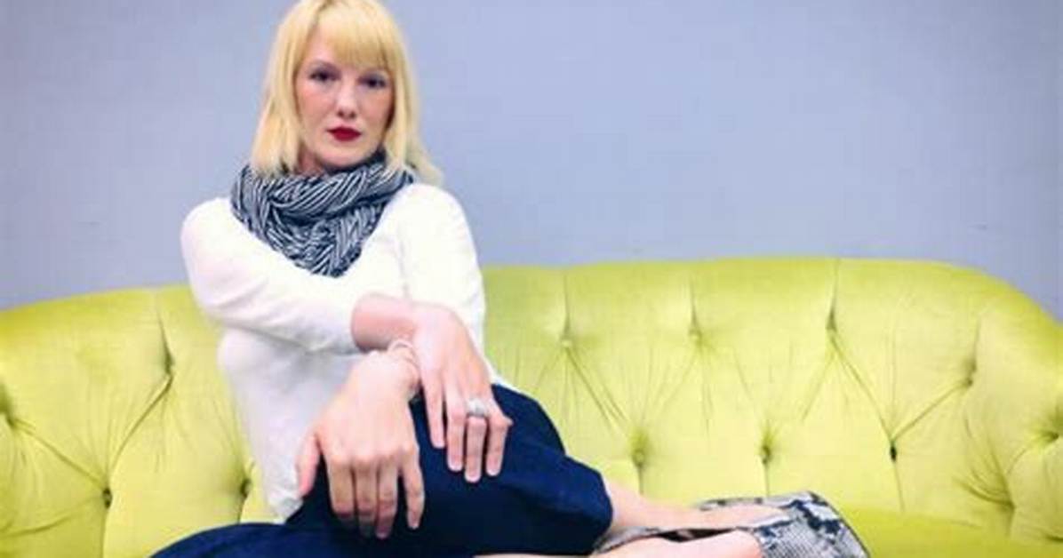 Robyn Coffin Height, Weight, Net Worth, Age, Birthday, Wikipedia, Who, Nationality, Biography