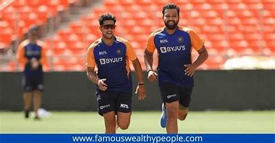 Rohit Sharma Height, Weight, Net Worth, Age, Birthday, Wikipedia, Who, Nationality, Biography