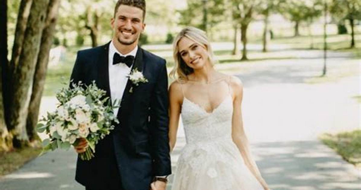Roman Josi Is Married to Wife: Ellie Ottaway. Kids.