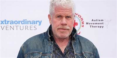 Ron Perlman Cancer Update: Is Something Wrong with His Face?