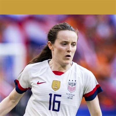 Rose Lavelle Biography: Boyfriend or Girlfriend, Family, Salary & Net Worth