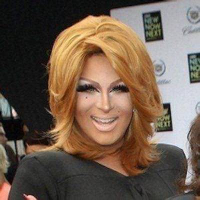 Roxxxy Andrews - Age, Family, Bio