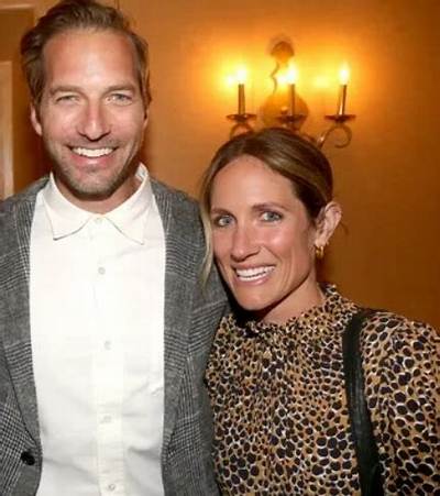 Ryan Hansen Is Married to Wife: Amy Russel. Kids