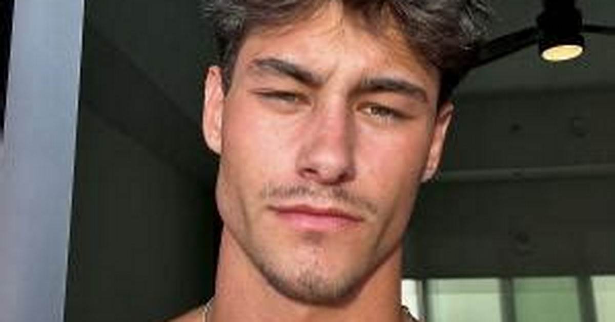 Ryan Manick - Age, Family, Bio