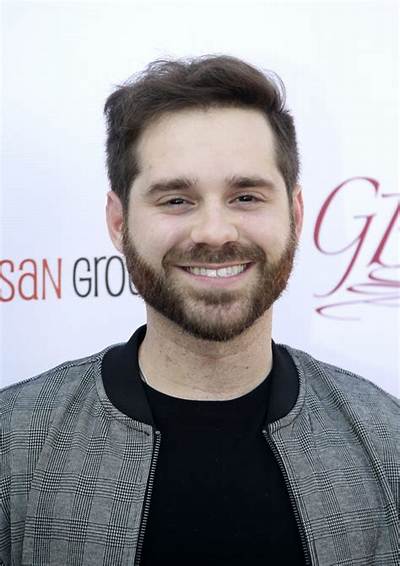 Ryan Pinkston Height, Weight, Net Worth, Age, Birthday, Wikipedia, Who, Instagram, Biography