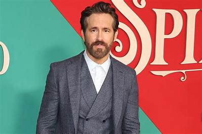 Ryan Reynolds Reveals He’s Written a ‘Deadpool’ Christmas Movie That ‘Never Got Made’