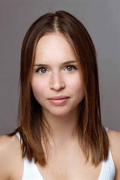 Ryann Shane - Age, Family, Bio