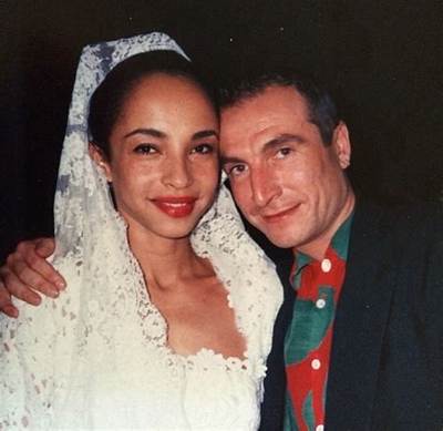 Sade Adu’s Former Husband – Married Biography