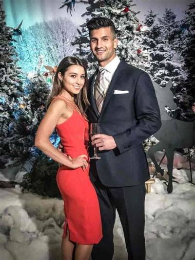 Sahil Bloom Is Married to Wife: Elizabeth Bloom. Kids.