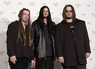 Saliva Band Members: Who Are Wayne Swinny, Bobby Amaru, Brad Stewart and Sammi Bishop?
