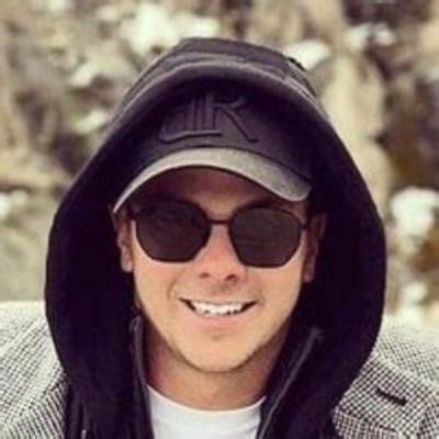 Sam Winkler - Age, Family, Bio