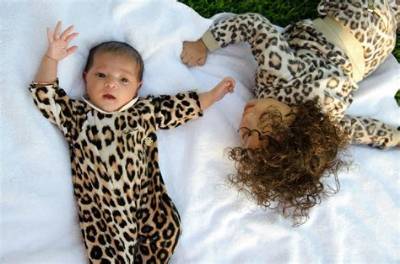 Samira Frasch | Meet Daughters Hyrah and Skynaah Family Tree