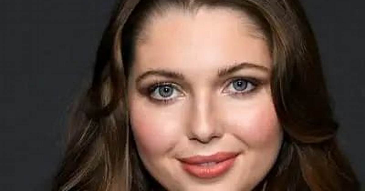 Sammi Hanratty Net Worth - Wiki, Age, Weight and Height, Relationships, Family, and More
