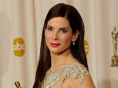 Sandra Bullock: Who Would Think That I Would Still Be Working at This Point?