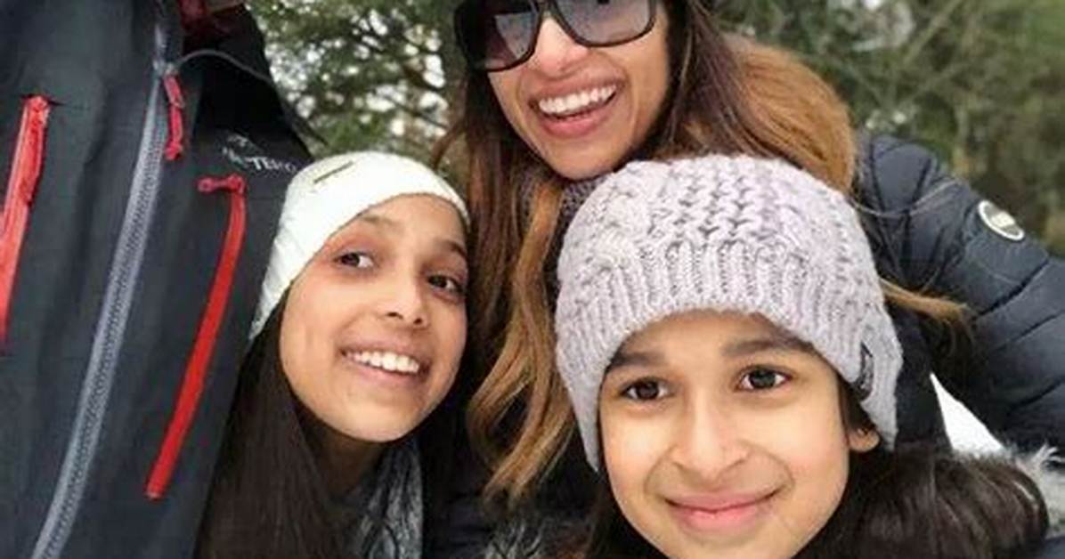 Sangita Patel - Age, Family, Bio