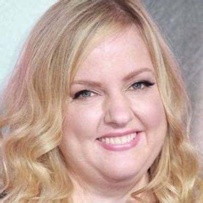 Sarah Baker - Age, Family, Bio