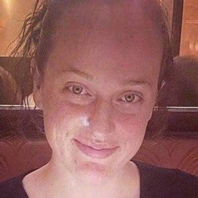Sarah Hanlon - Age, Family, Bio