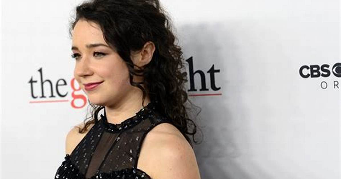 Sarah Steele Net Worth - Wiki, Age, Weight and Height, Relationships, Family, and More