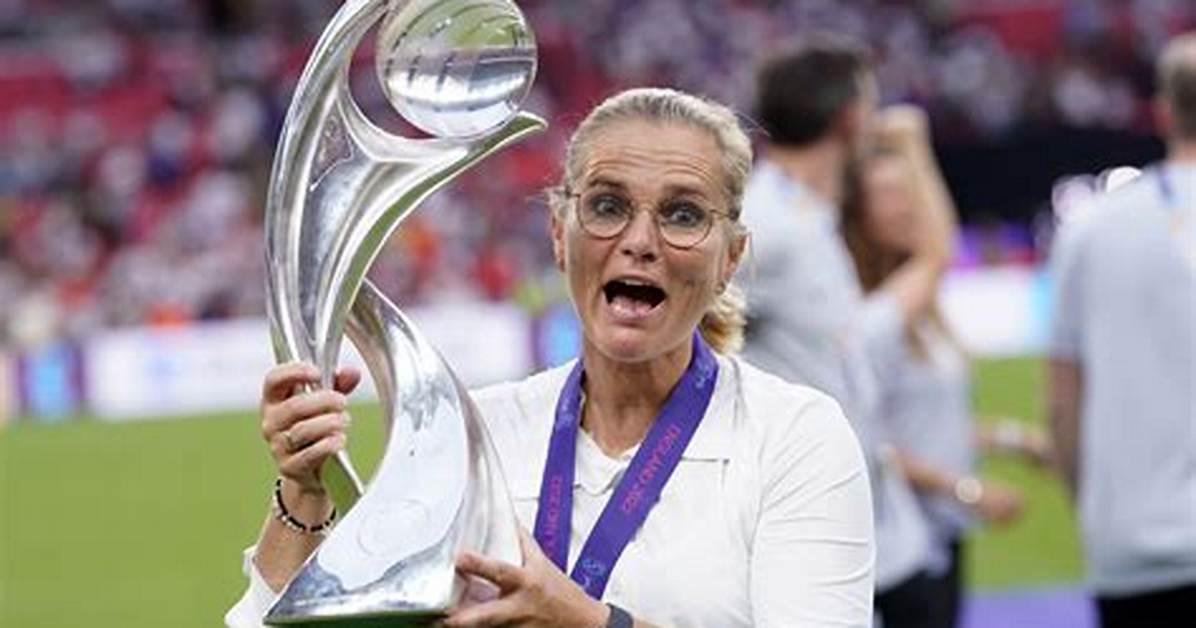 Sarina Wiegman - Age, Family, Bio