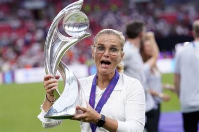 Sarina Wiegman - Age, Family, Bio