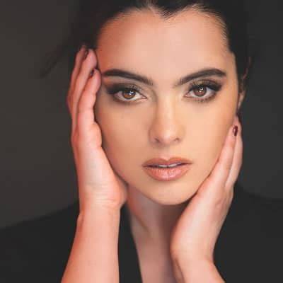 Scarlet Gruber - Age, Family, Bio
