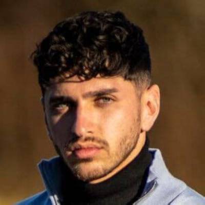 Sebastian Melrose - Age, Family, Bio