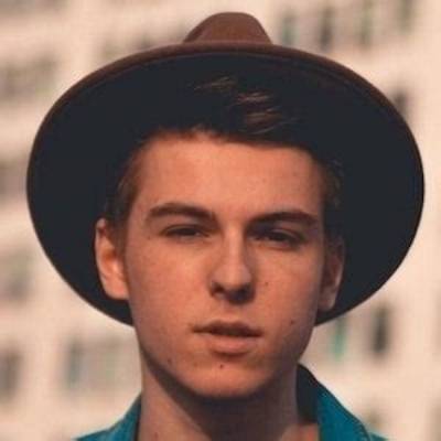 Sepp Hendrix - Age, Family, Bio