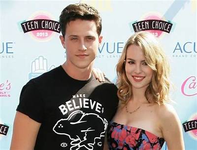 Shane Harper - Age, Family, Bio
