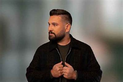 Shay Mooney Bio (Wiki)