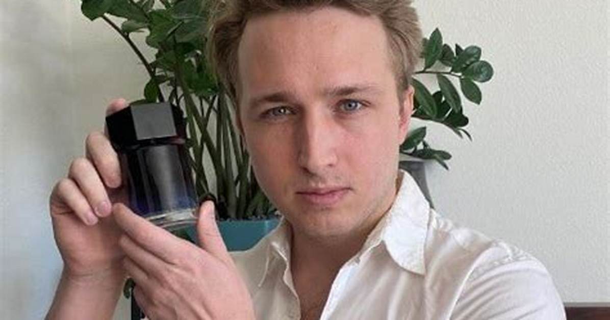 Shayne Sava Height, Weight, Net Worth, Age, Birthday, Wikipedia, Who, Nationality, Biography